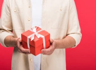Sådan giver du gaven til ham med hjertet og hjernen