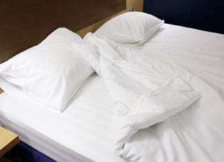 Skal din teenager flytte hjemmefra, så giv en prisvenlig boxseng i indflyttergave