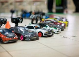 Forslag til at få mest mulig sjov ud af din fjernstyrede bil