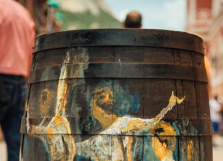 Sådan slår du katten af tønden sikkert