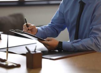 Lejligheder 2021: Bør du leje eller eje? Advokat på arbejde