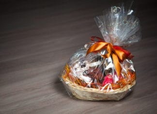 Sådan sammensætter du din egen gavekurv til en person, du holder af