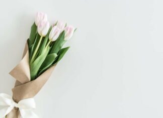 Send blomster nemt og enkelt til en du har kær med Bloomit