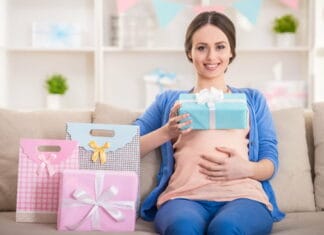 Gaver til en baby behøver ikke nødvendigvis at være babyrelaterede