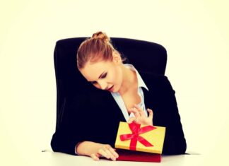 Hvad skal du give dine medarbejdere i julegave?