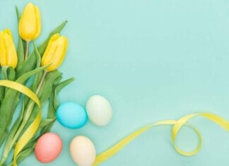 Ønsk god påske til dine kære med en smuk påskebuket