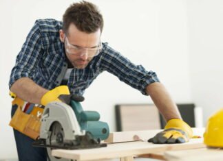 Sådan finder du den rette håndværker til dit næste byggeprojekt