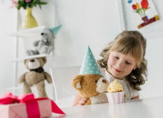 Det skal du huske, når du dækker fødselsdagsbord