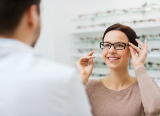 Hvad definerer en god optiker?