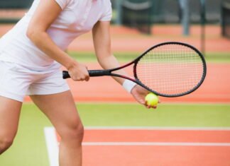 Som tennisspiller kan det være en god ide med træningsudstyr i hjemmet