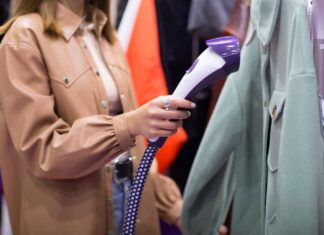 Giv hende en steamer til sit tøj i pakkekalenderen