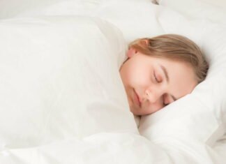 Lær hvordan en tyngdedyne kan hjælpe større børn og voksne med søvnproblemer