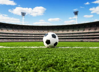 Giv en fodboldplakat i gave som alternativ til en fodboldtrøje