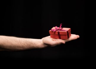 Find den perfekte personlig gave med indgravering til hende