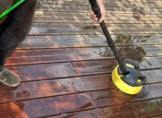Sådan rengøres terrassen før sommerens brug til yoga