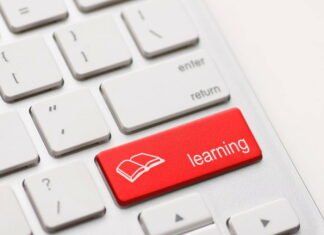 Vær kreativ når medarbejderne skal uddannes. F.eks. ved hjælp af e-learning