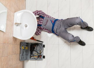 Sådan finder du en dygtig VVS’er hvis du skal have helt nyt badeværelse