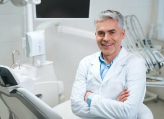 Den kedelige og praktisk gave til kæresten er et gavekort til tandlægen i Vanløse