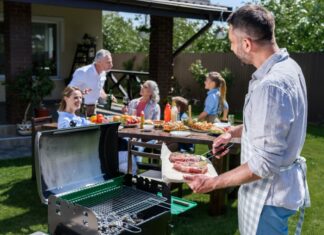 Server gourmetketchup fra Stokes til grillmaden