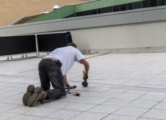 Køb havefliser i høj kvalitet så det også kan betale sig at holde dem rene