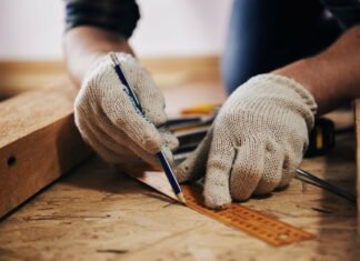 Sådan finder du en dygtig tømrer i Vejle