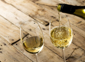 Køb Chardonnay hvidvin til din vinhylde: En guide til de bedste valg