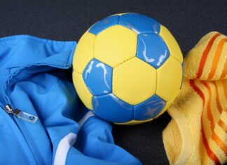 Køb et håndklæde med klublogo på fra en af de danske Superliga klubber