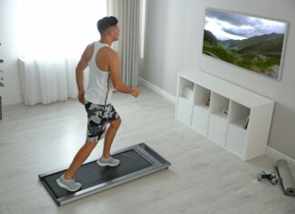 Lyt til dagens fodboldnyheder mens du løber på løbebåndet