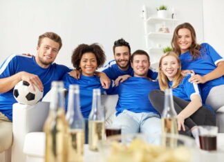 Se om du kan skaffe nogle retro trøjer fra de største klubber i Superligaen