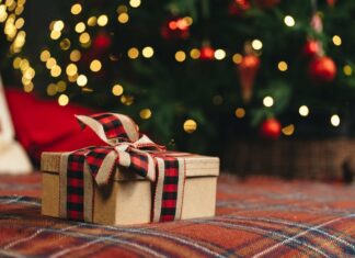 Juletræspynt: Tradition og kreativitet i en magisk tid