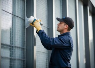 Sådan vedligeholder du pudsede facader med armeringsnet